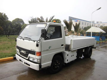 China Camión amistoso de la basura líquida de Eco, camión ISO de la limpieza de las aguas residuales aprobado proveedor